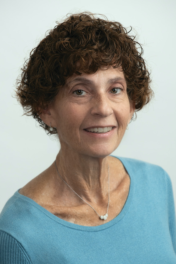 Susan Ross Headshot